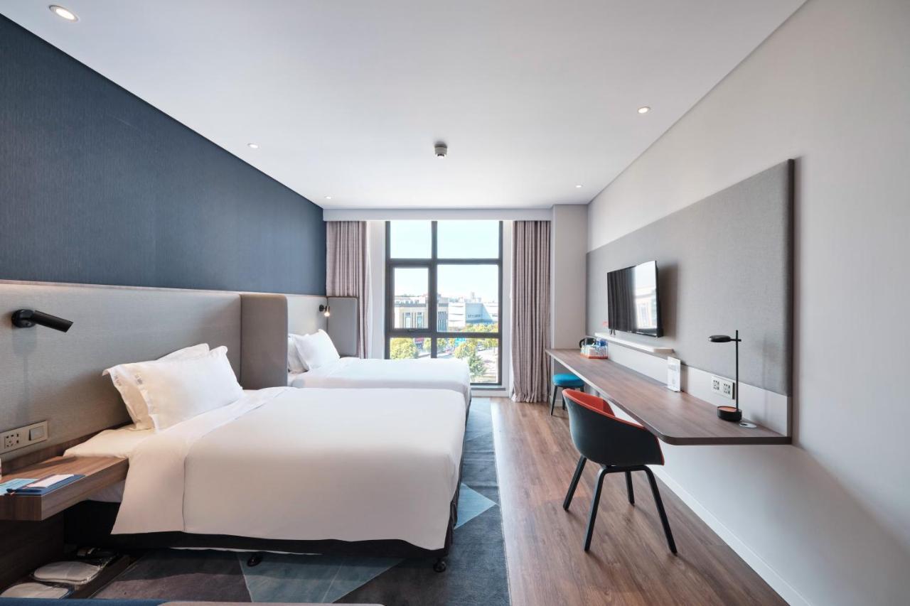 Holiday Inn Express Shanghai Hongqiao North By Ihg Fengbang Dış mekan fotoğraf